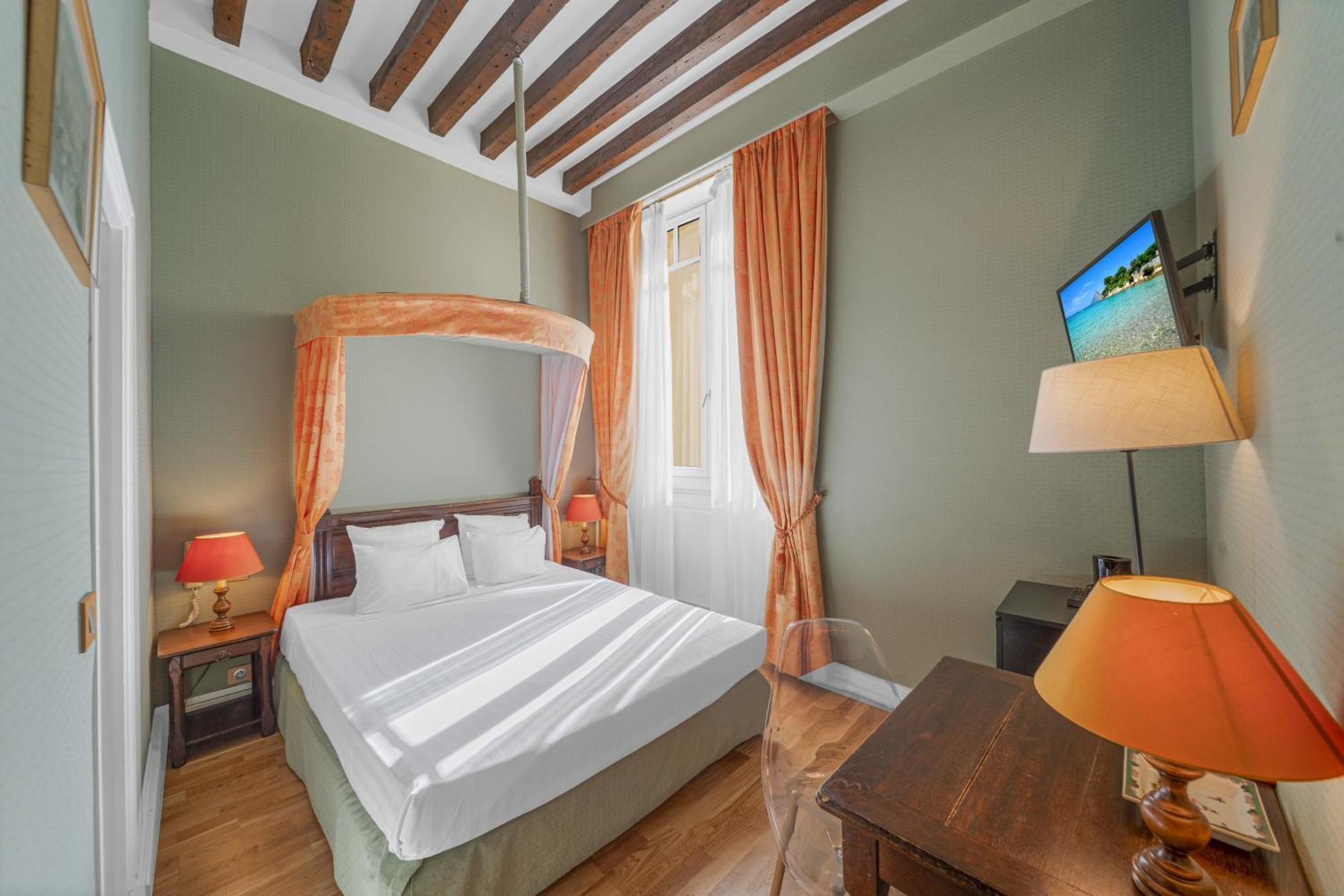 De La Bretonnerie Hotel