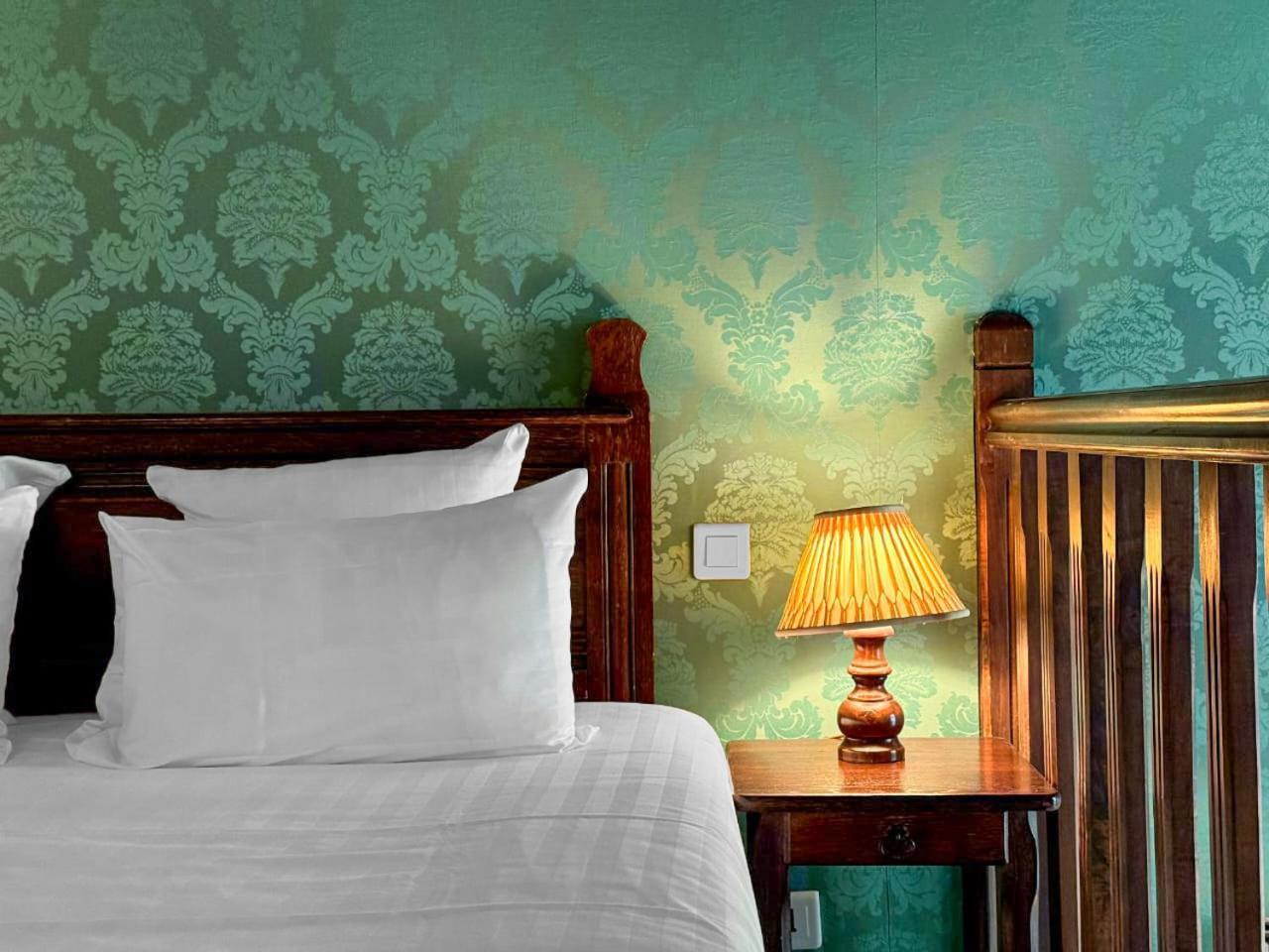 De La Bretonnerie 3*