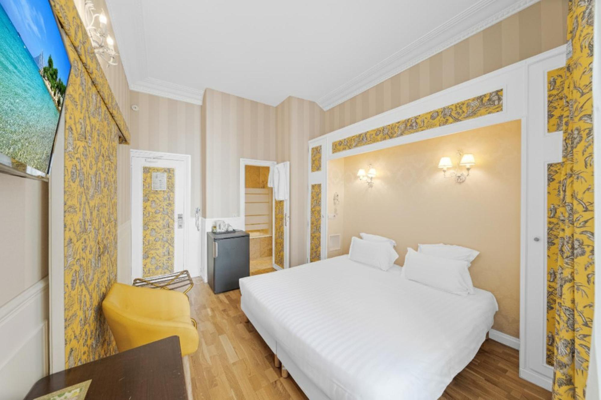 De La Bretonnerie 3*