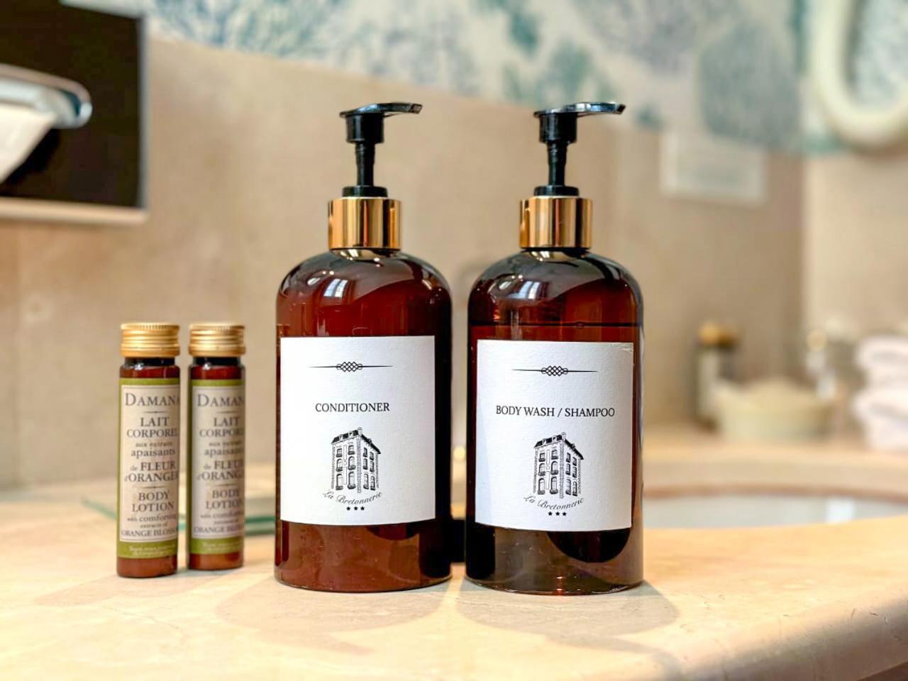 De La Bretonnerie Paris