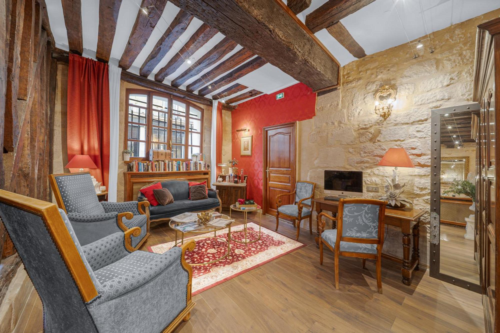 De La Bretonnerie 3* Paris