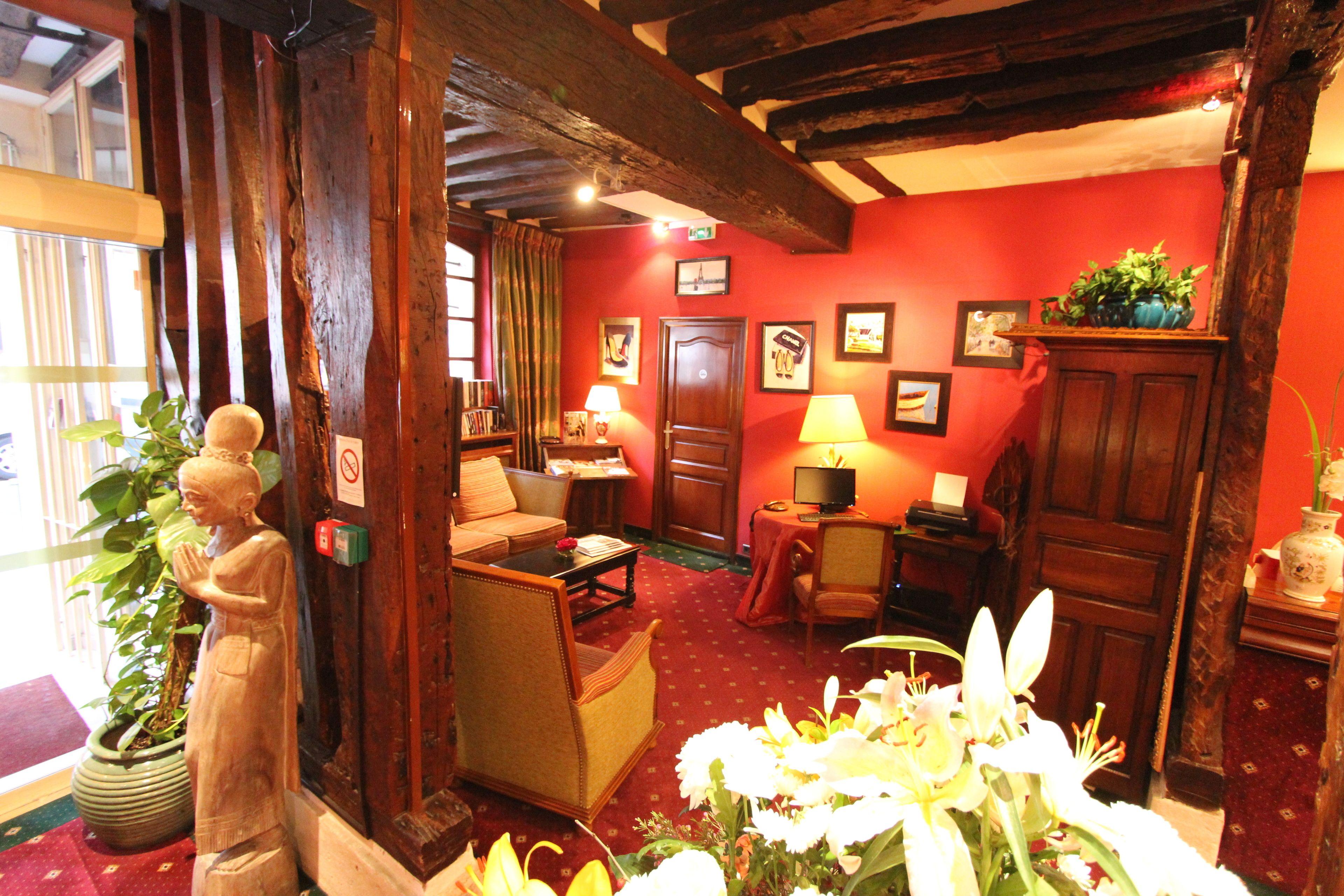 Hotel De La Bretonnerie Parigi