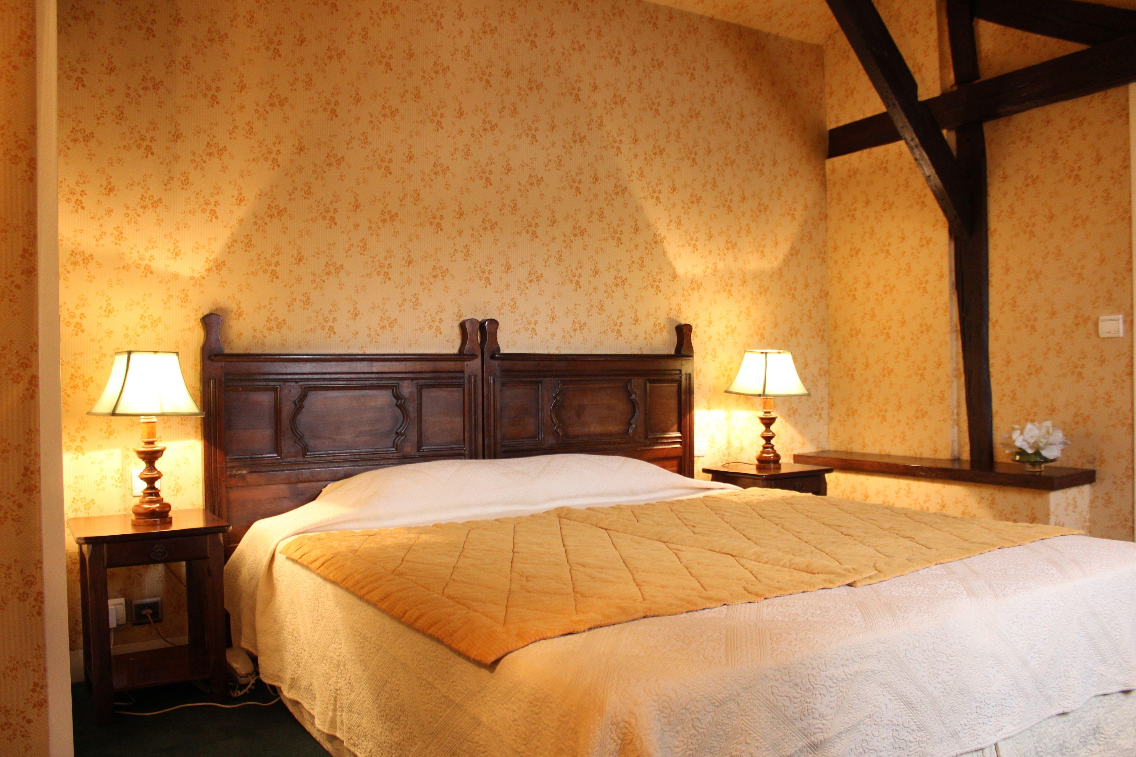 Hotel De La Bretonnerie Parigi