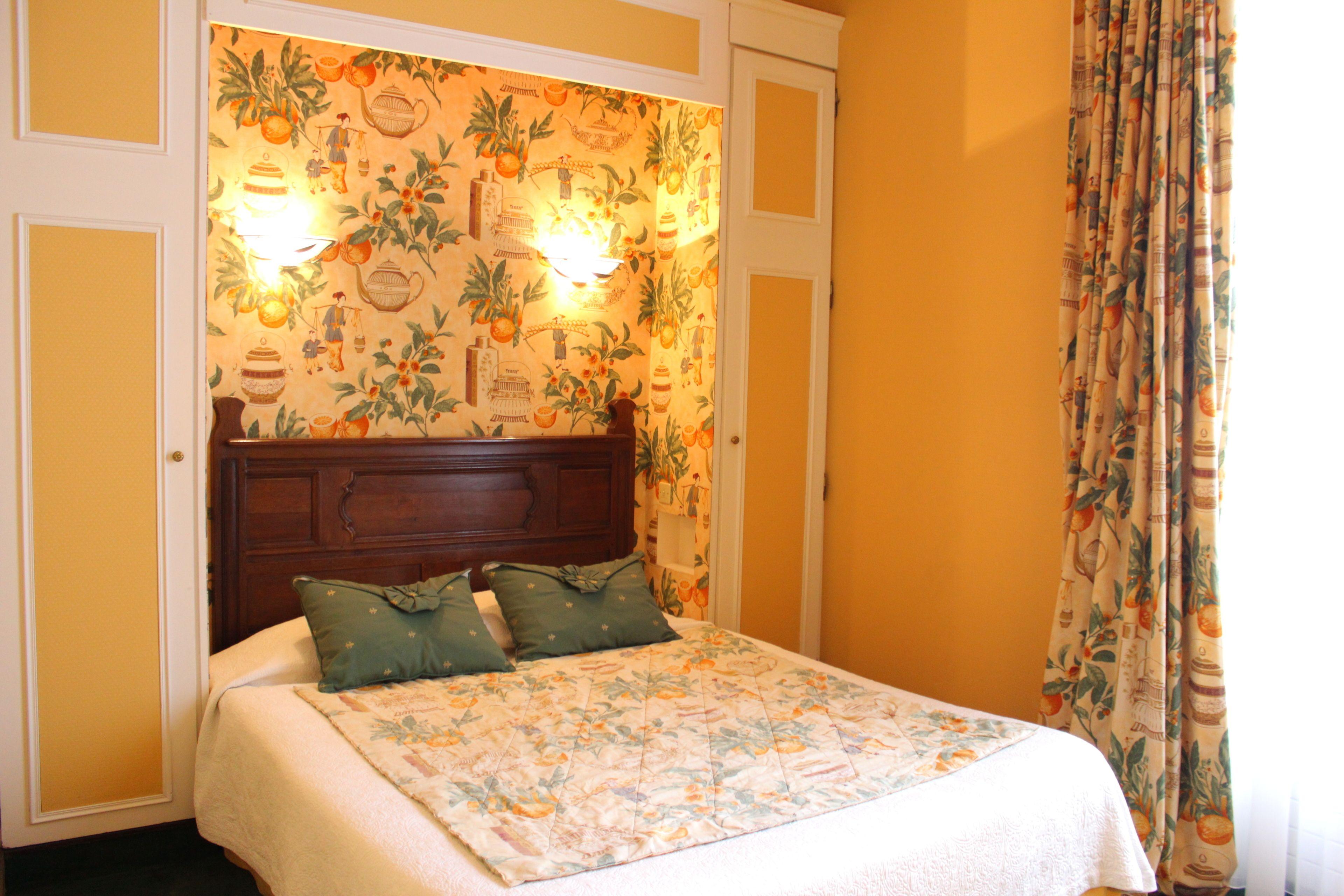 Hotel De La Bretonnerie Parigi