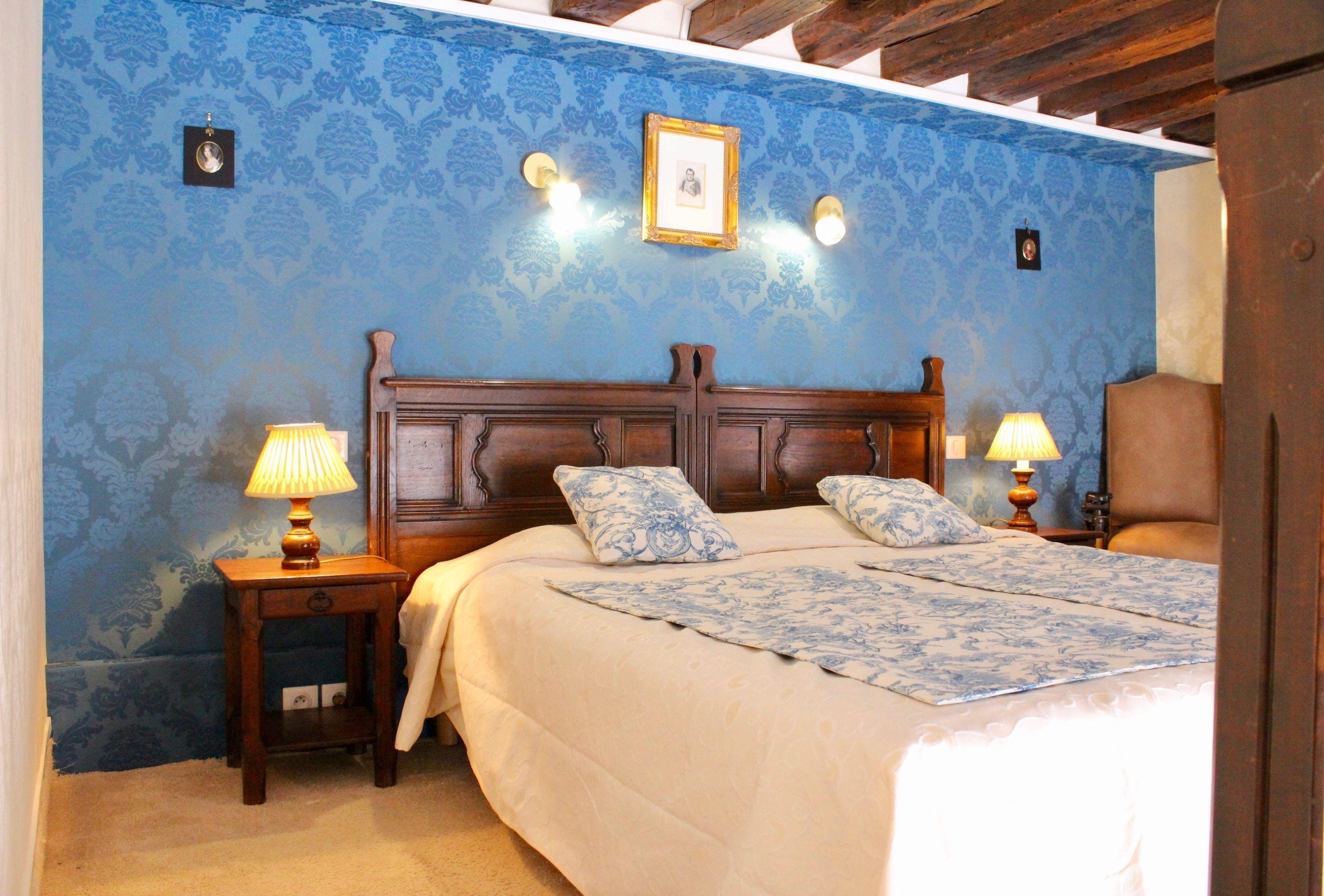 De La Bretonnerie Paris