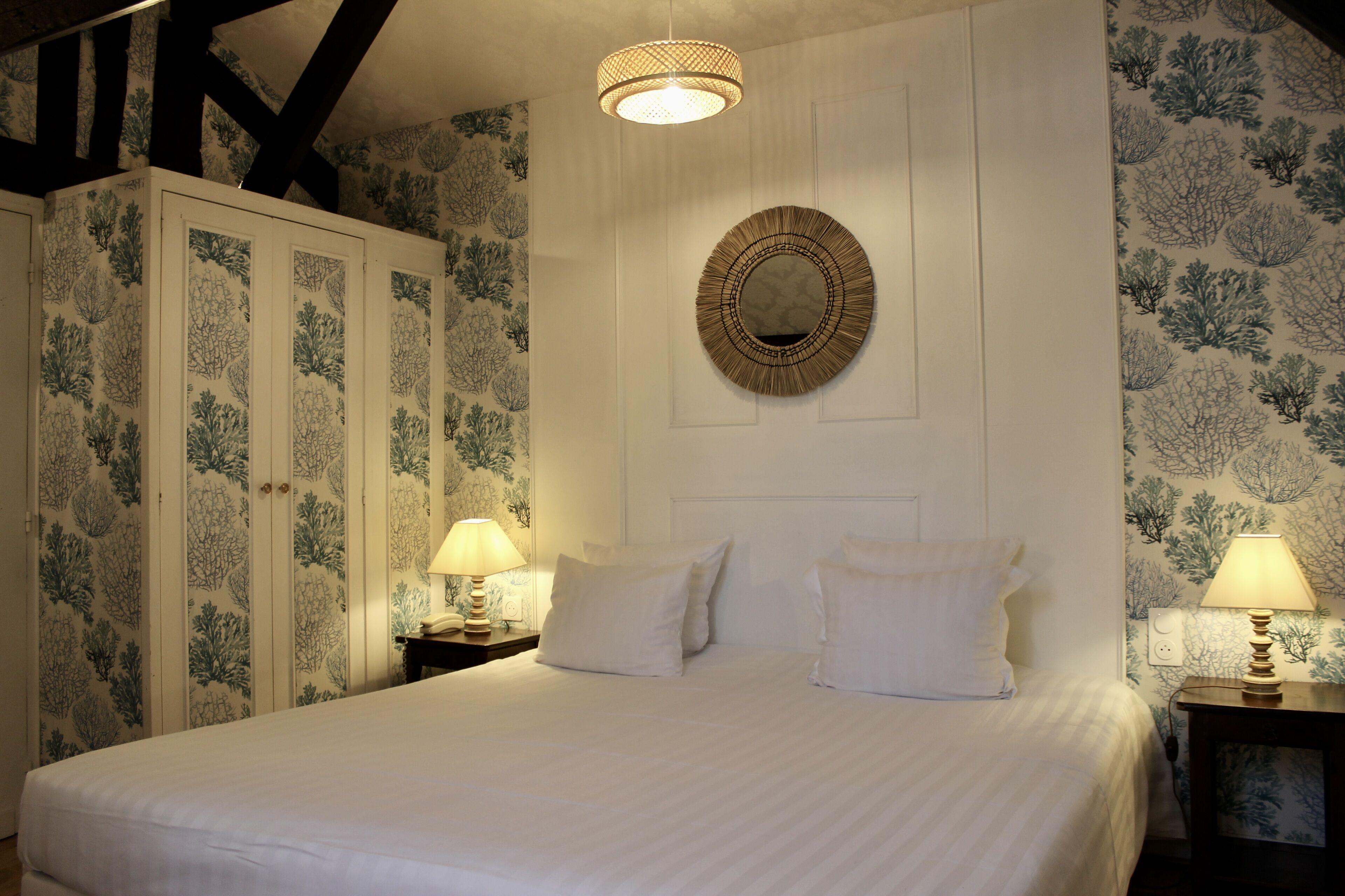 Hotel De La Bretonnerie 3*