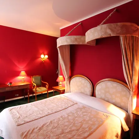 Hotel De La Bretonnerie Paris