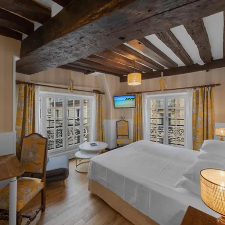 Hotel De La Bretonnerie Parigi